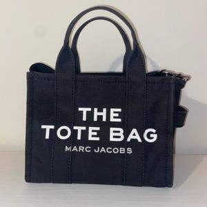 Marc Jacobs The Mini Tote Bag in Black